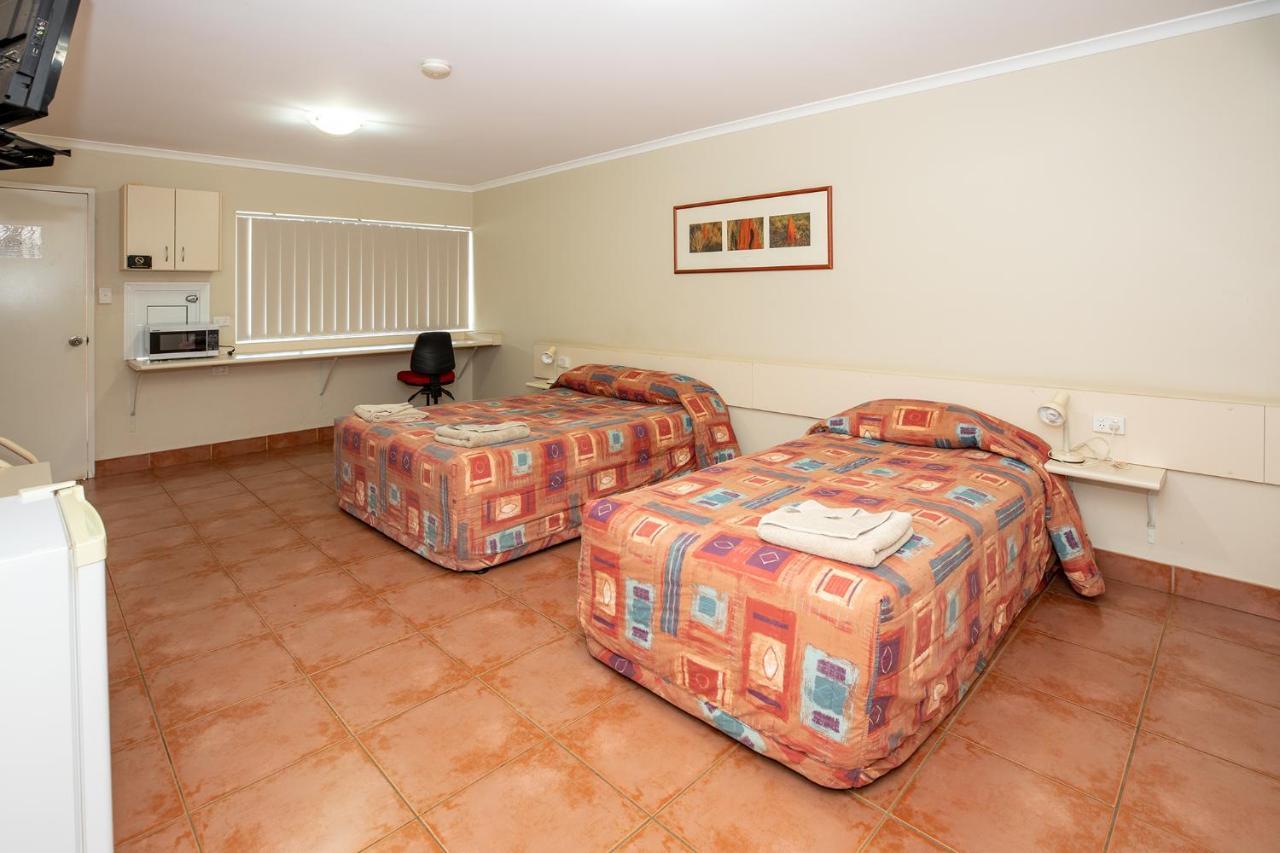 Leichhardt Hotel Motel Cloncurry Esterno foto