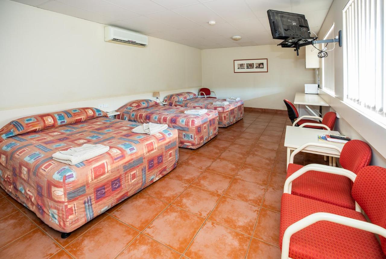 Leichhardt Hotel Motel Cloncurry Esterno foto