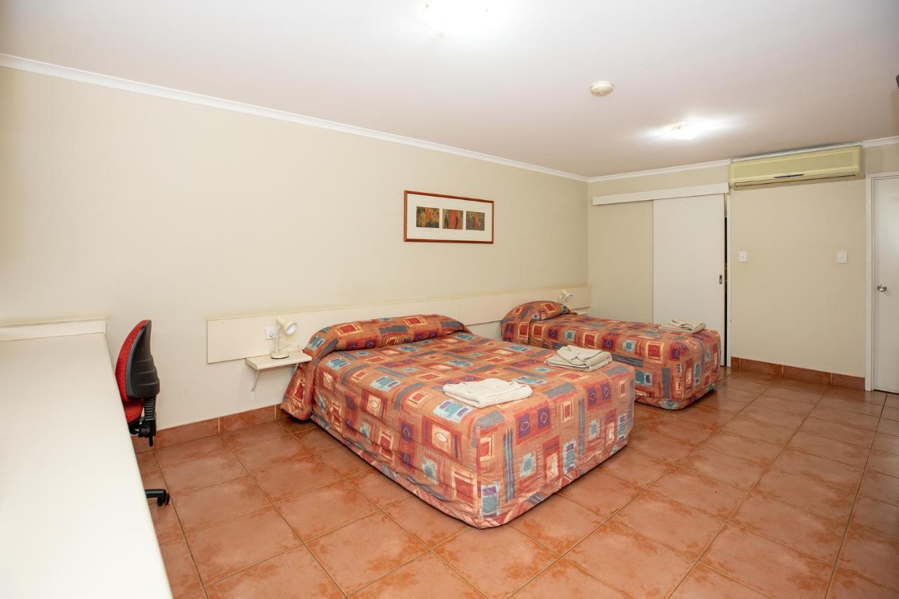 Leichhardt Hotel Motel Cloncurry Esterno foto