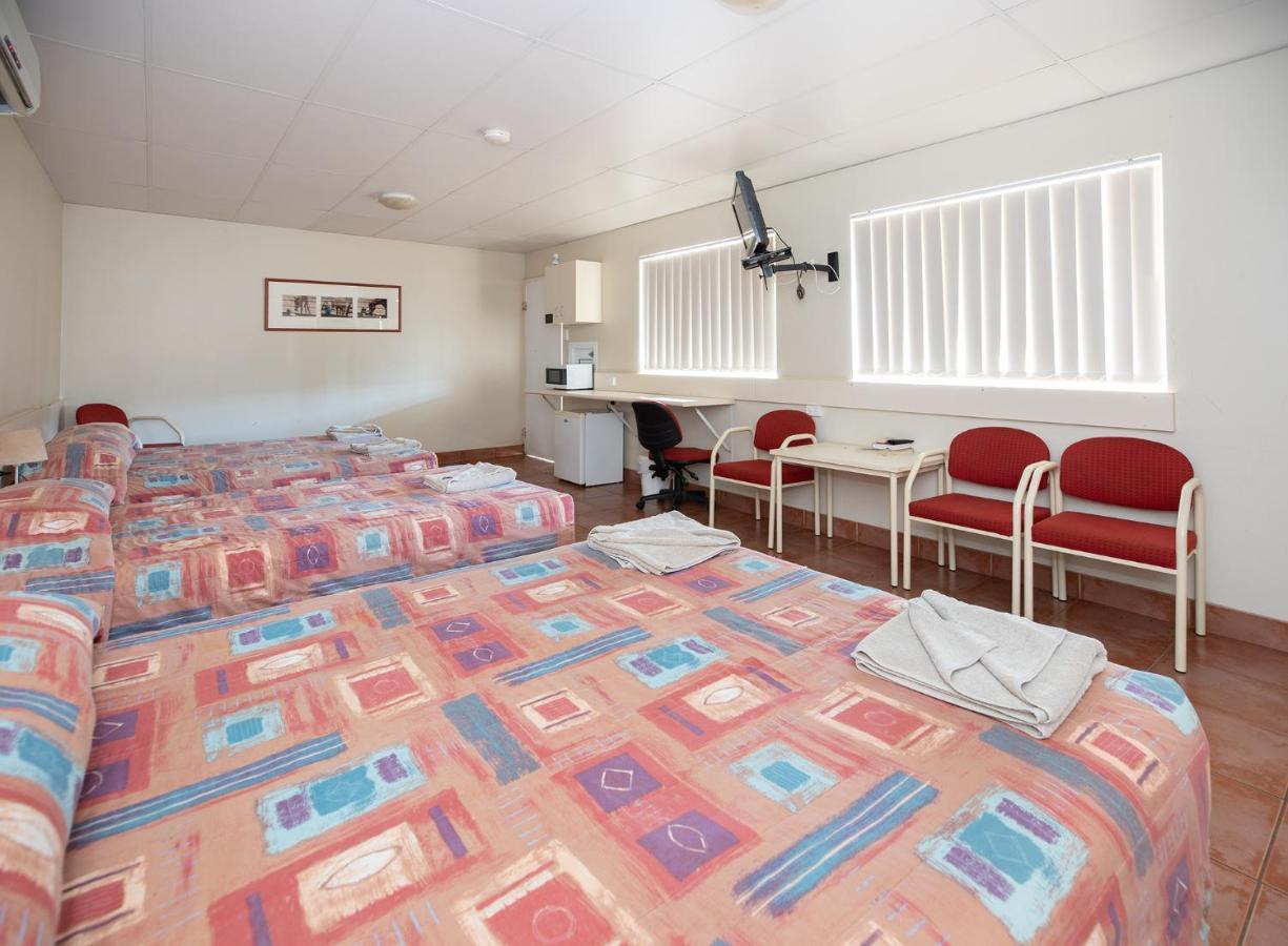 Leichhardt Hotel Motel Cloncurry Esterno foto